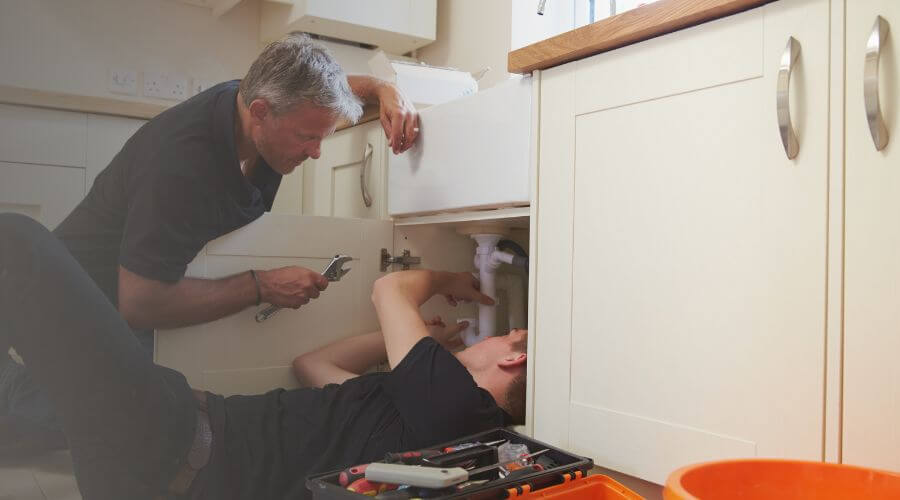 Professional burst pipe repair services in Fairfield, IL